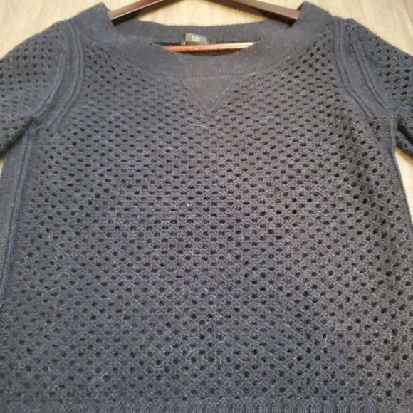 Club Monaco alpaca blend wool sweater (xs) - Picture 6 of 15